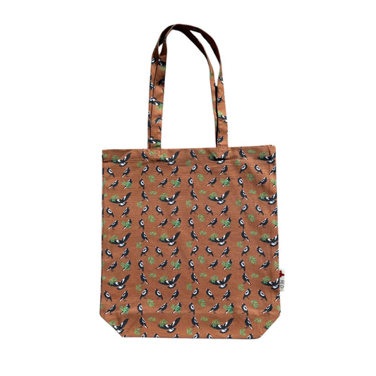 Magpies Pattern Tote Bag